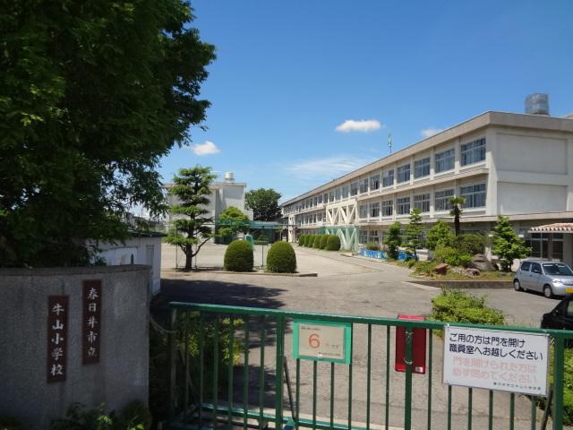 Primary school. Kasugai Municipal Ushiyama to elementary school 819m