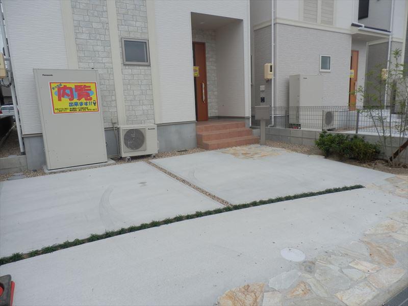 Parking lot