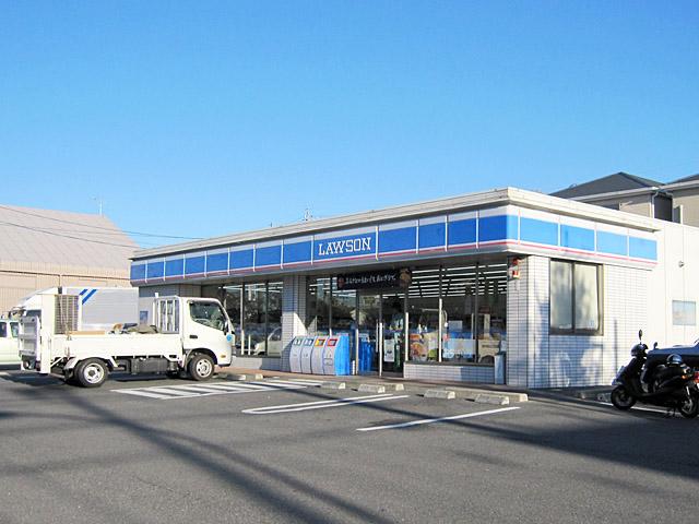 Convenience store. 150m until Lawson Kasugai Kashiwabara shop