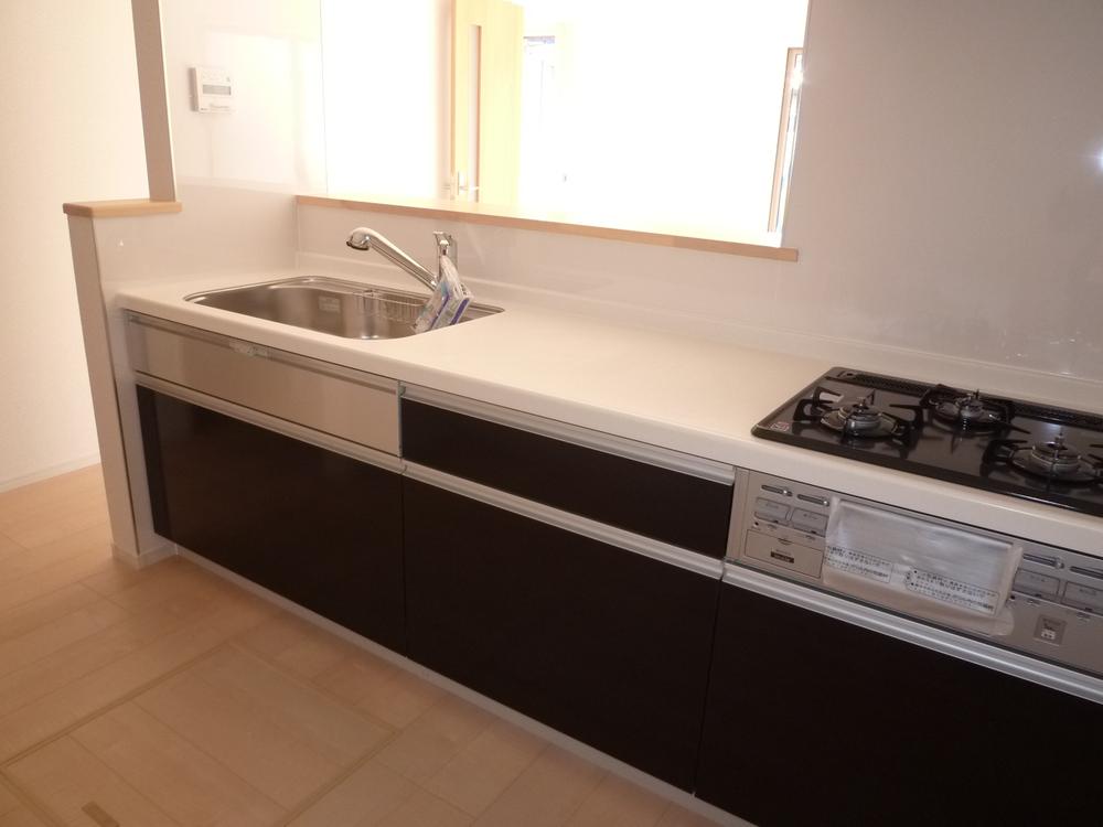 Kitchen. Building 2 kitchen