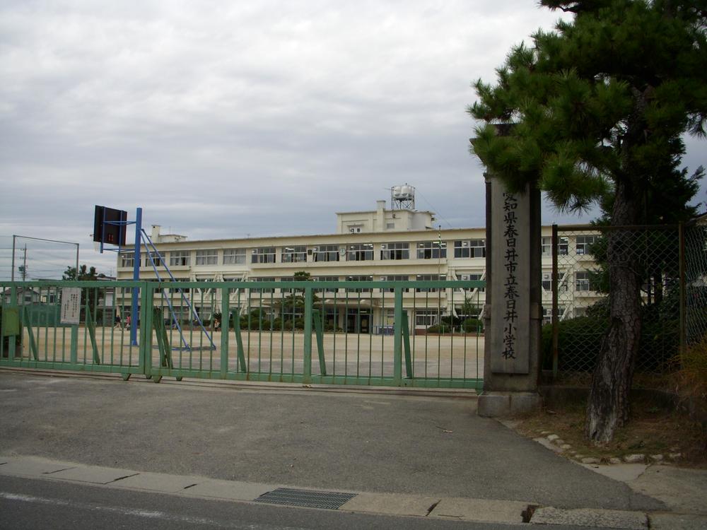 Primary school. Kasugai Municipal Kasugai until elementary school 890m