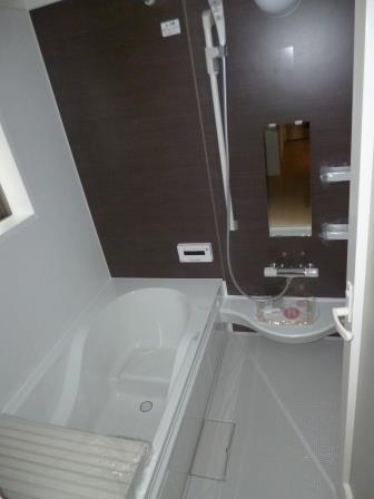 Bathroom. Indoor (12 May 2013) Shooting