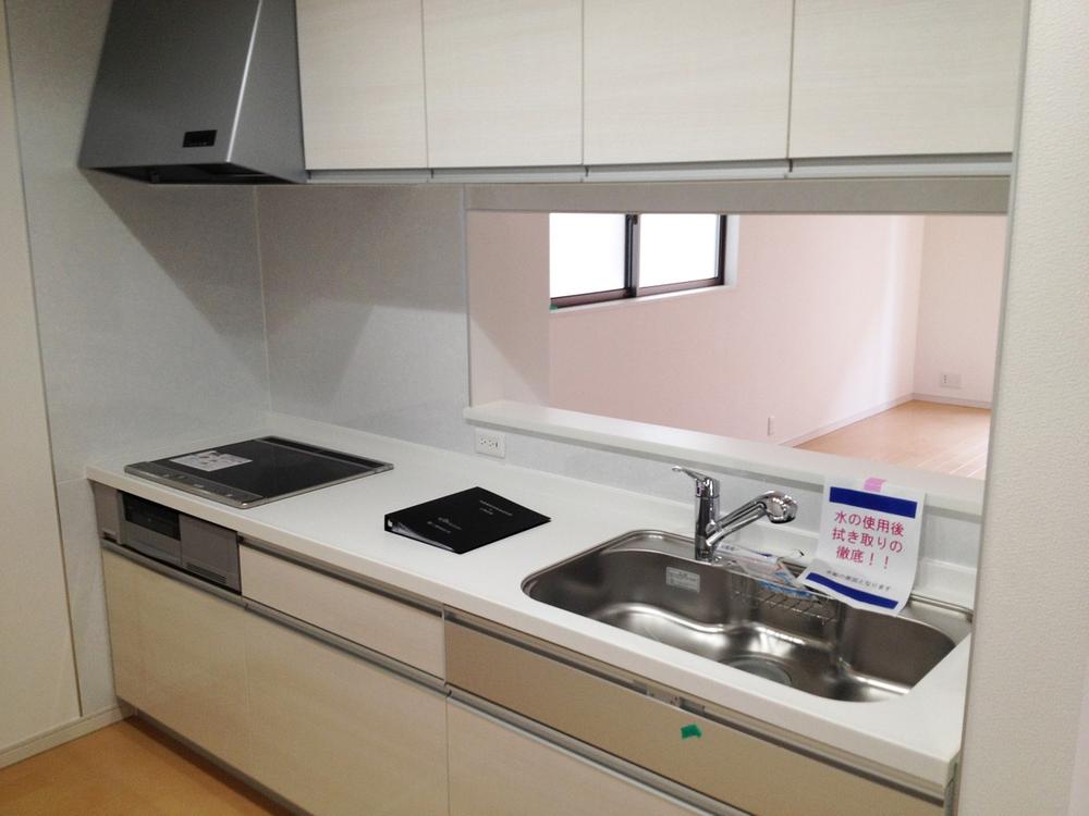 Kitchen. Kitchen: 2013 November shooting
