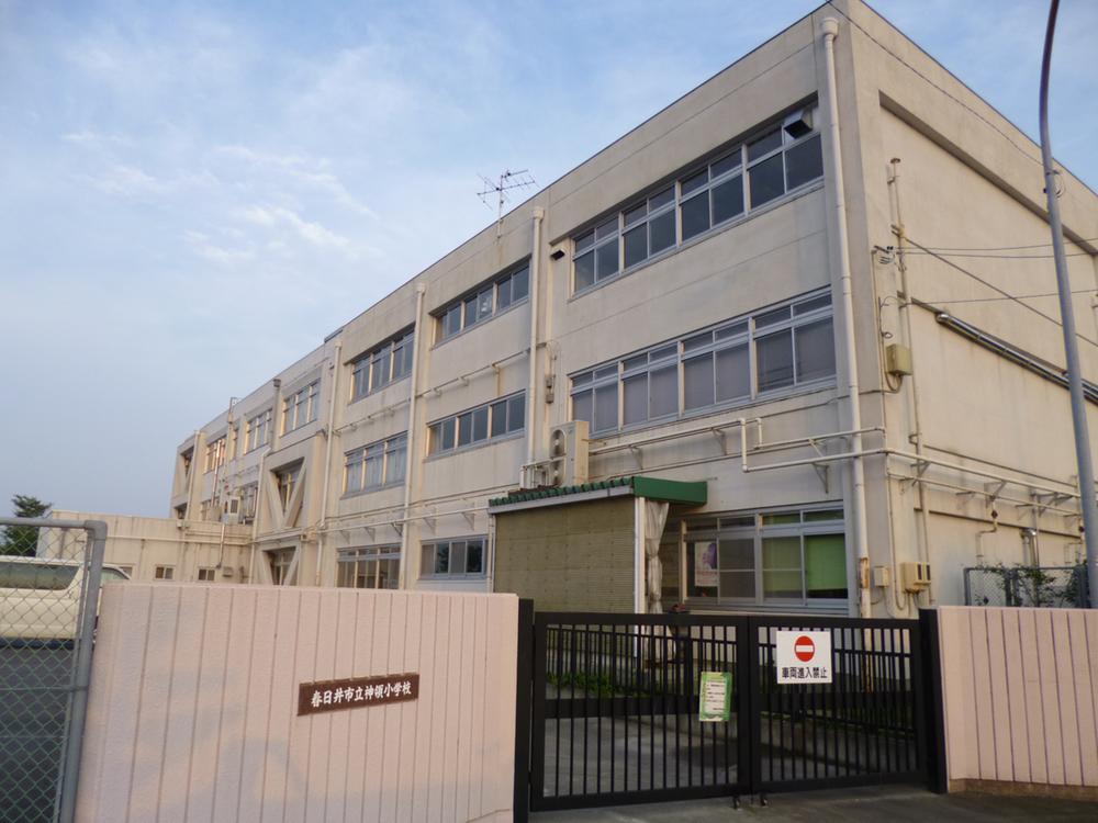 Primary school. Kasugai Municipal Shinryo to elementary school 1130m