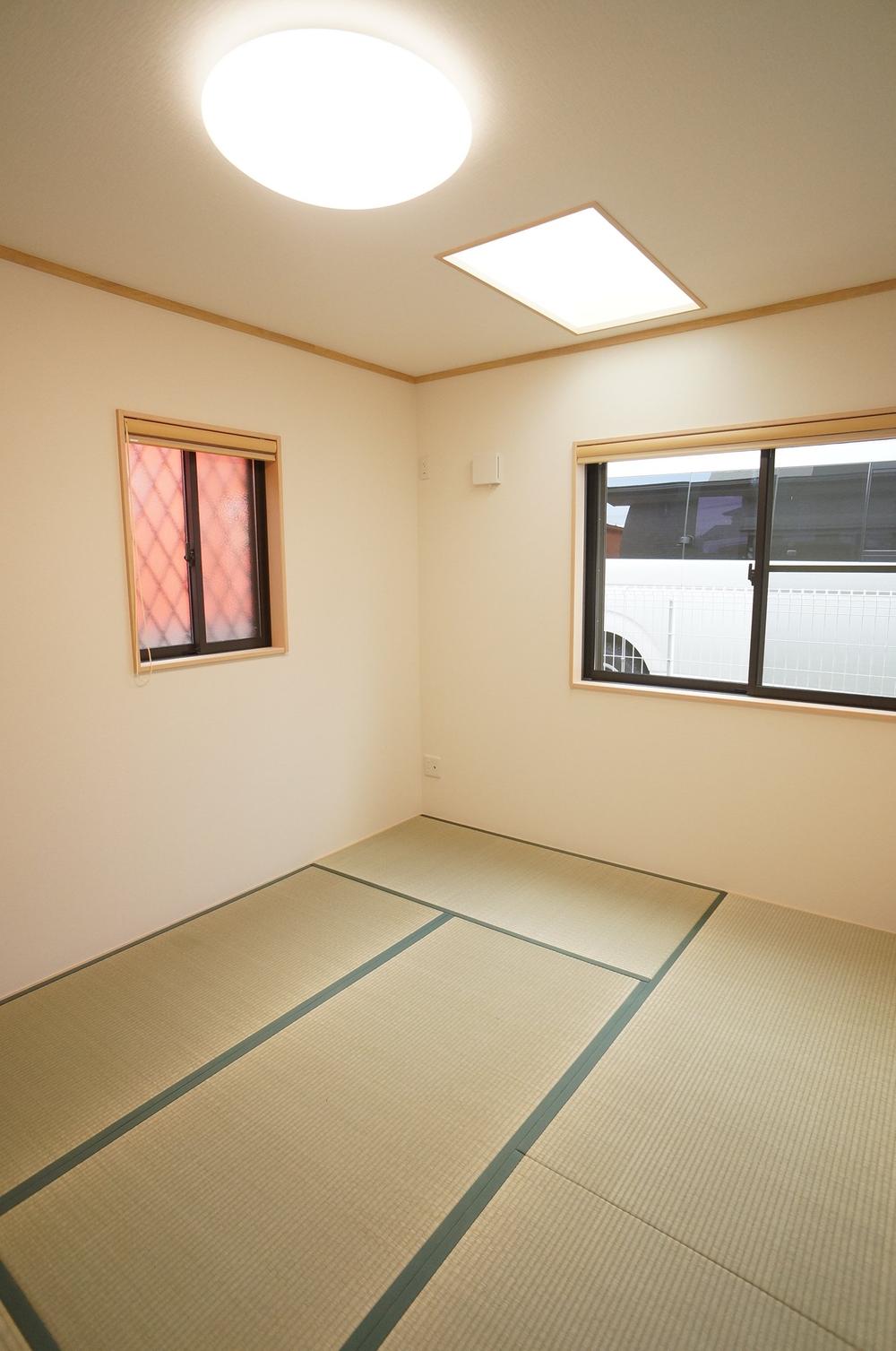 Other introspection. Japanese-style room 6.5 quires