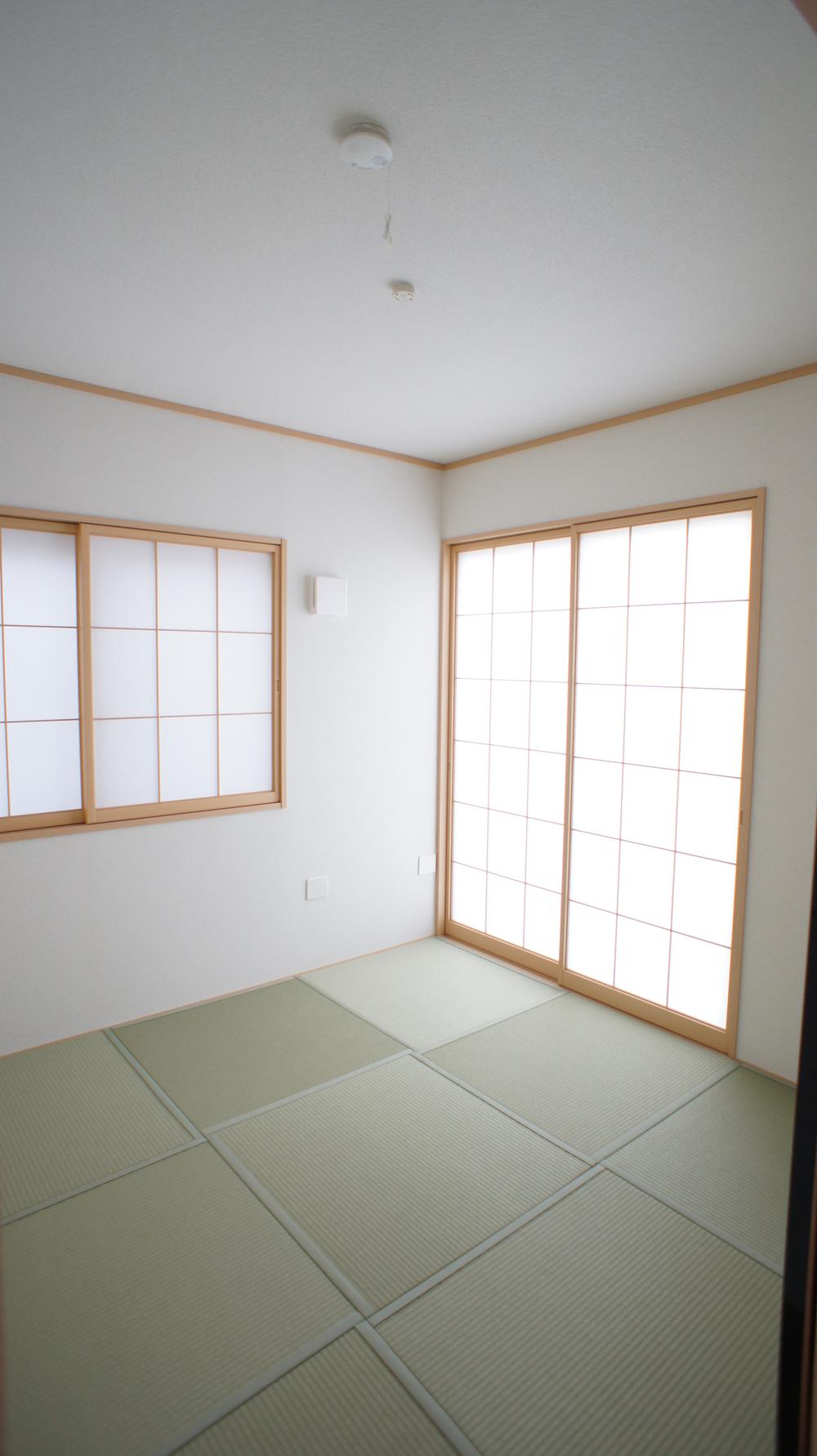 Non-living room. Local (December 6, 2013) Shooting