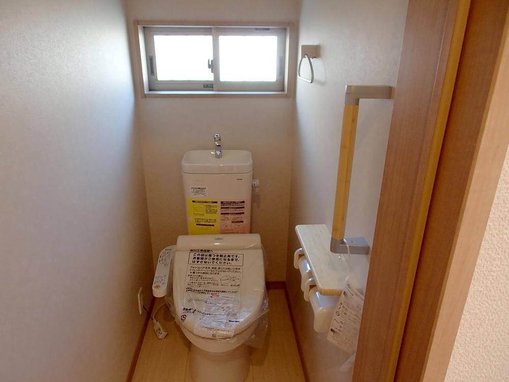 Toilet. Building 2 room (November 2013) Shooting