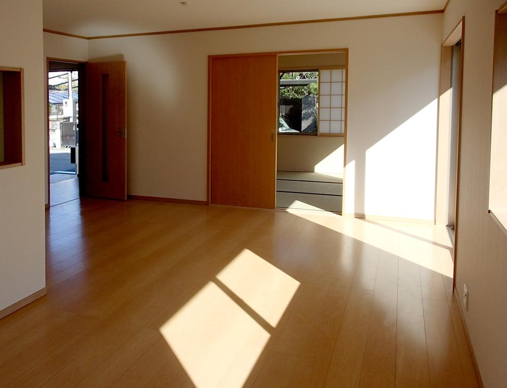 Living. Building 2 room (November 2013) Shooting