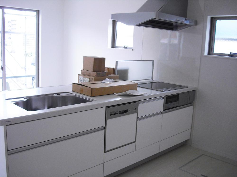 Kitchen. kitchen Artificial marble counter, Dish washing dryer ・ Water purifier with system Kitchen, With IH cooking heater (Face-to-face ・ Underfloor Storage Yes)