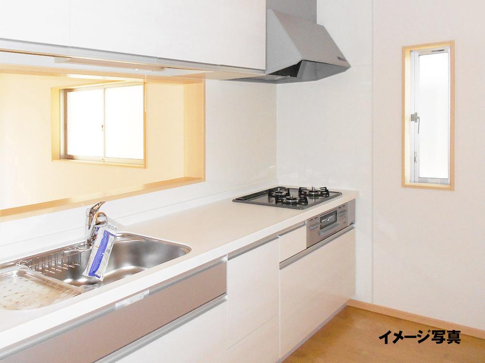 Same specifications photo (kitchen). Same specifications: Kitchen Face-to-face system kitchen (under-floor storage available)