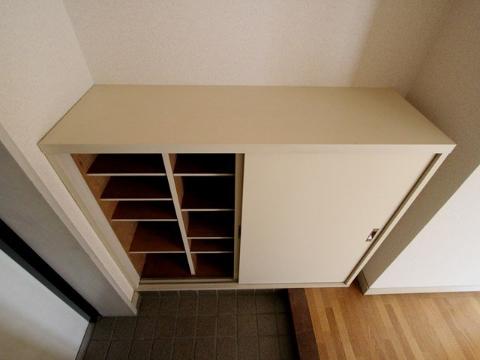 Other room space. Cupboard