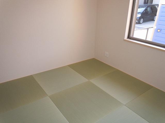 Non-living room. Indoor (May 9, 2013) Shooting Japanese-style room Japanese-style room of modern design!