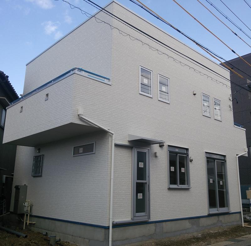 Local appearance photo. Building B (December 2013 shooting)