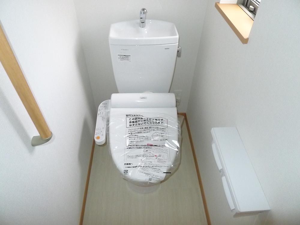 Toilet. Example of construction