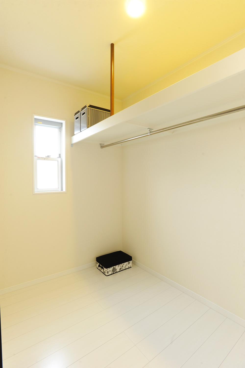 Receipt. Model house photo