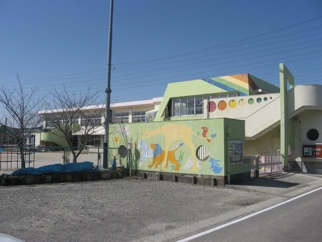 kindergarten ・ Nursery. Tokushige nursery school (kindergarten ・ 1100m to the nursery)