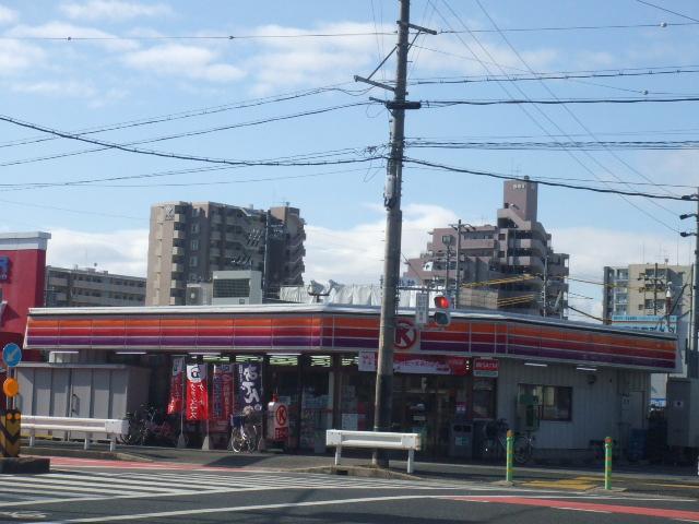 Convenience store. 937m to the Circle K store Nishiharu