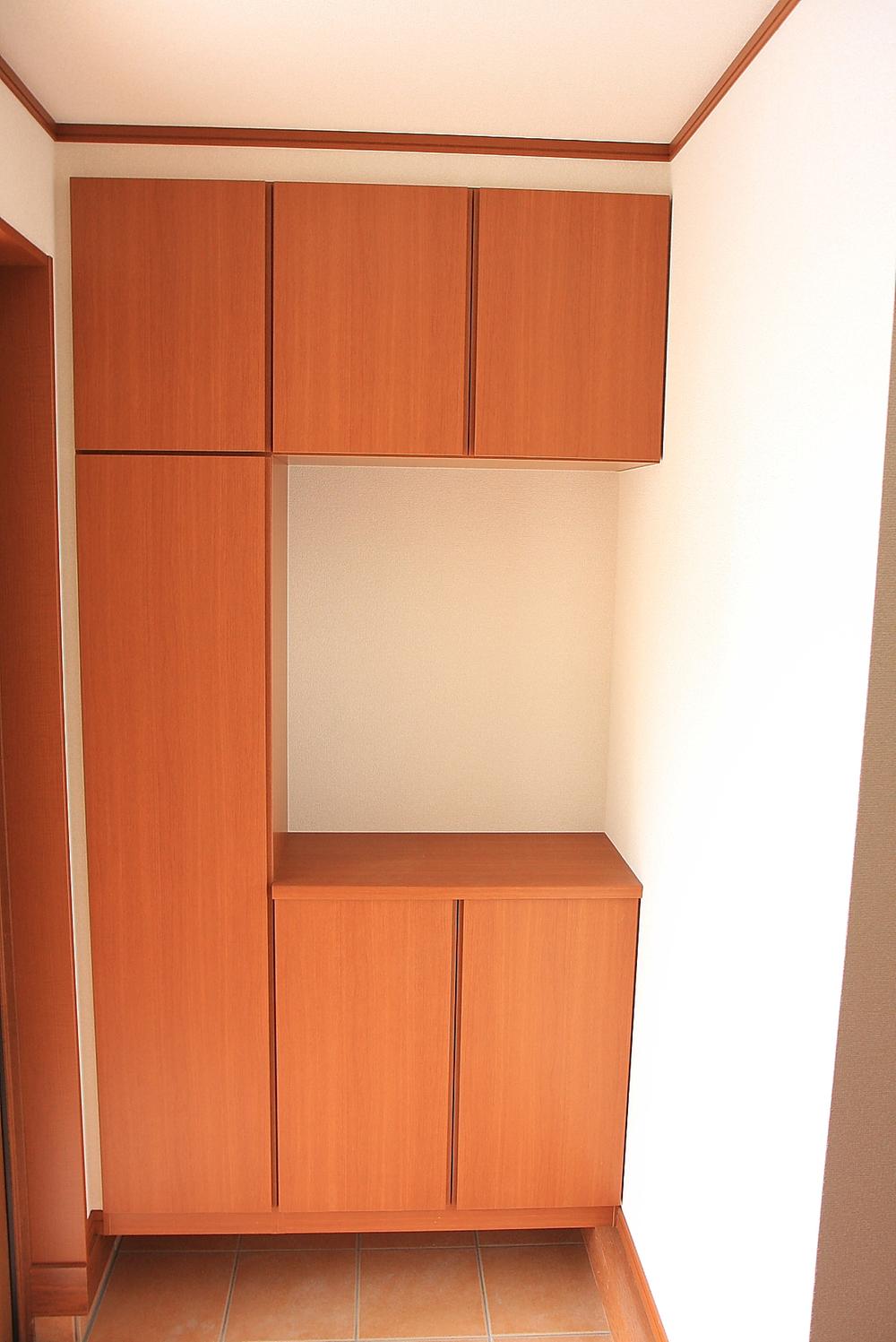 Other. Same construction company construction cases: entrance storage