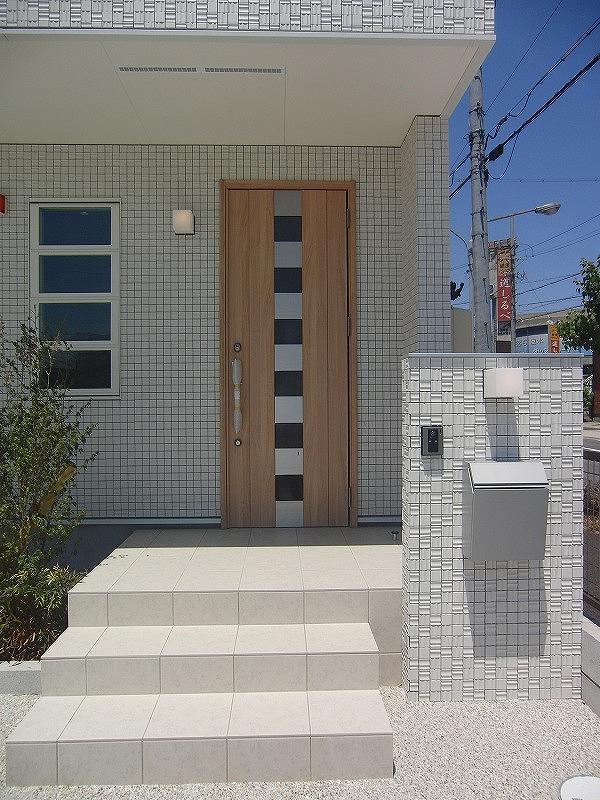 Entrance. Room (May 2013) Shooting