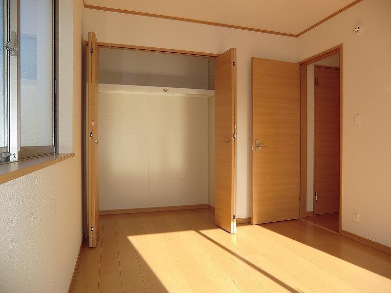 Receipt. Local (12 May 2013) Shooting