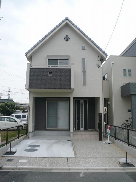 Local appearance photo. Newly built single-family of Felicia presentation specification! 