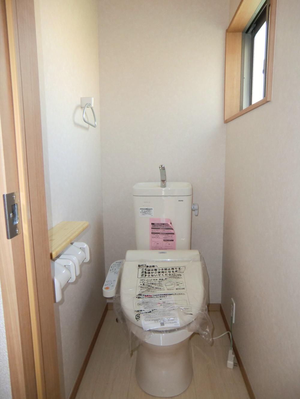 Other Equipment. 1st floor ・ Second floor Bidet  Tornado cleaning ・ Water-saving type (60%)