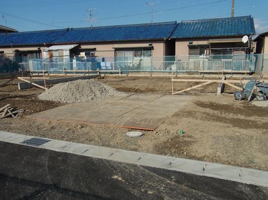 Local appearance photo. Local (12 May 2013) Shooting