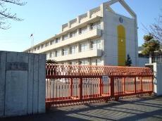 Primary school. Kiyosu Municipal Toei to elementary school 1008m