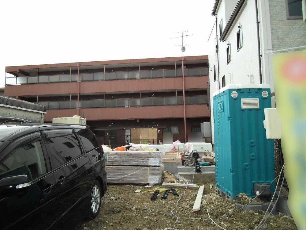 Other local. 1 Building