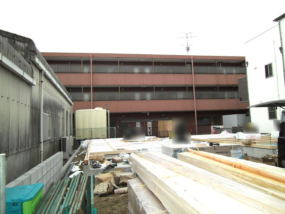 Other local. Building 2