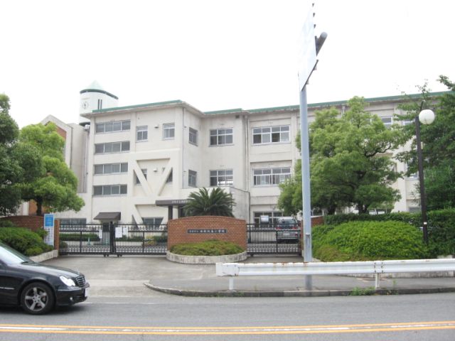 Primary school. Nishibiwashima up to elementary school (elementary school) 880m