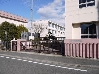 Junior high school. Kiyosu City 1577m to stand Shinkawa junior high school