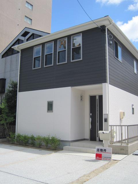 Same specifications photos (appearance). Same specifications