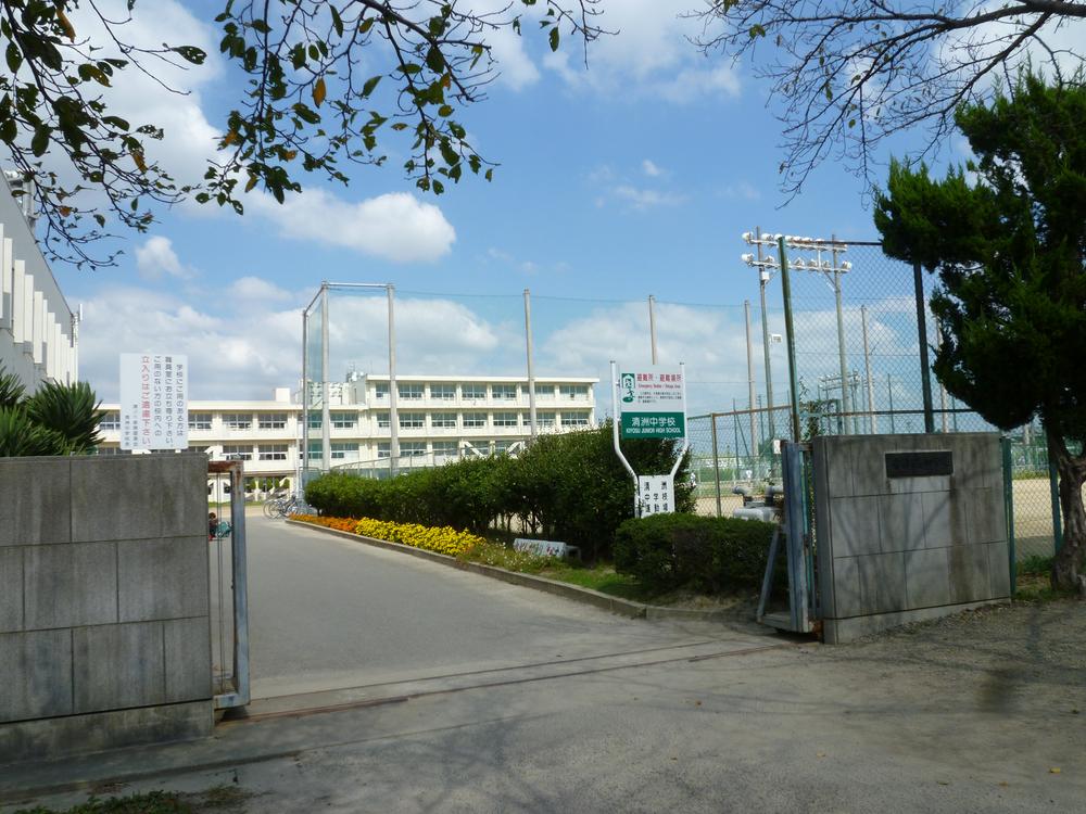 Junior high school. Kiyosu 1800m until junior high school