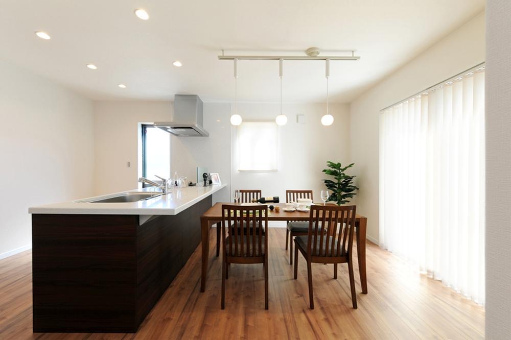 Kitchen. Local (September 2013) Shooting