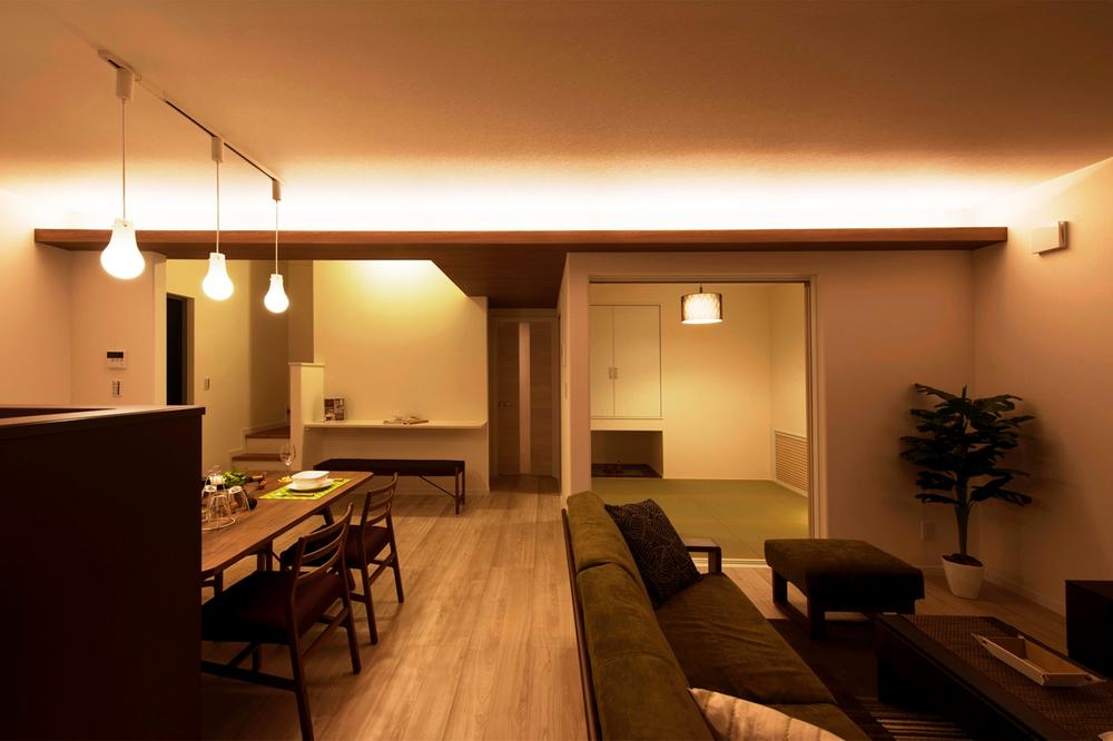 Living. Nishibiwashima III / B compartment "CLASS-ic" Model house