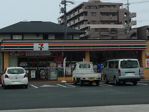 Convenience store. 340m ATM until the Seven-Eleven Kiyosu Jonami 2-chome, sake, Cigarette, Seven Cafe, Fried side dish