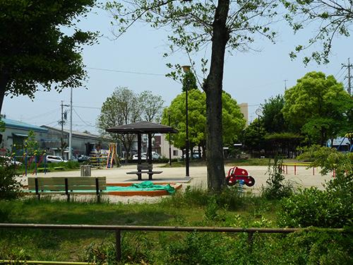 park. 622m until Biwajima park