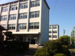 Junior high school. 1750m to Iwasaki Junior High School