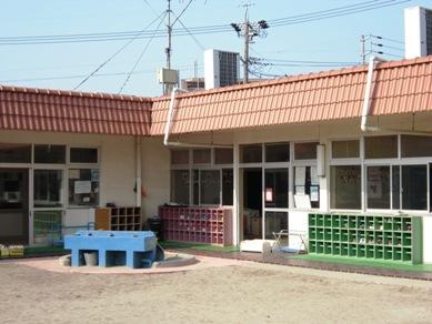 kindergarten ・ Nursery. 390m to Komaki Municipal Honjo nursery