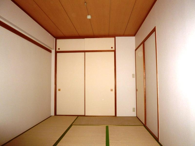 Non-living room. About 6 Pledge of Japanese-style room