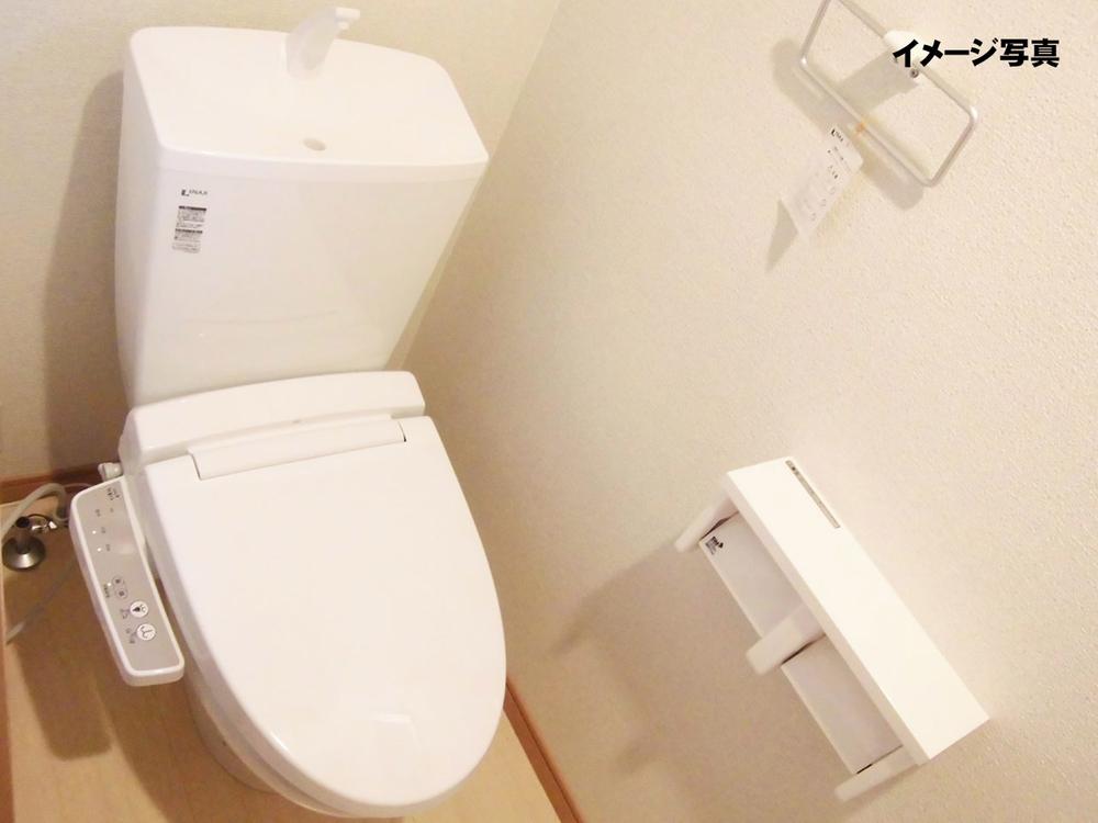 Same specifications photos (Other introspection). Same specifications: toilet