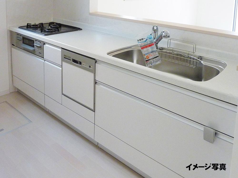 Same specifications photo (kitchen). Same specifications: System Kitchen