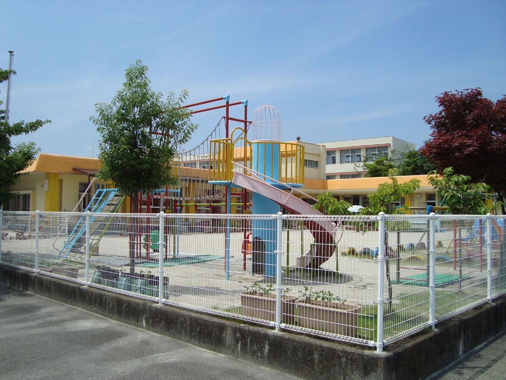 kindergarten ・ Nursery. Mitsubuchi 1060m to nursery school