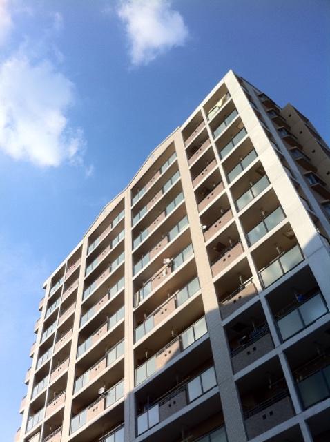 Local appearance photo. Shooting the appearance from the southeast side.