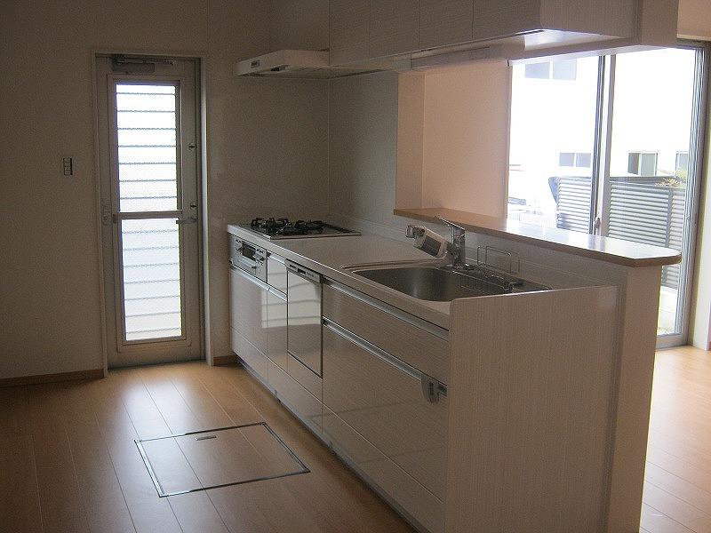Same specifications photo (kitchen). San'webu kitchen (same specifications)