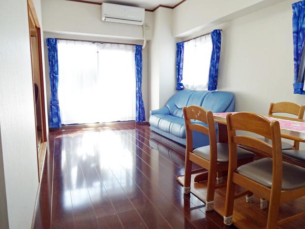 Living. Local (11 May 2013) Shooting