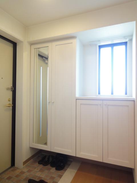 Entrance. The lighting window also provided on the front door, It will produce a bright entrance.