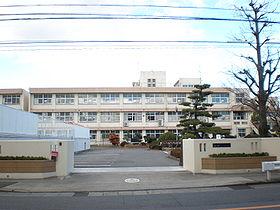 Primary school. Ajioka until elementary school 1197m
