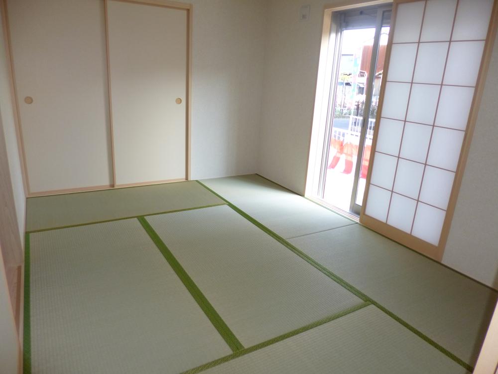 Non-living room. Japanese-style room (2013.12.3 shooting)